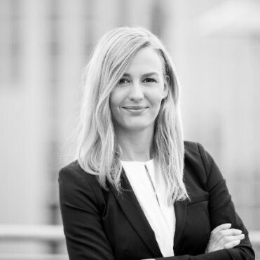 Porträt von Marie-Anne Mathew, Büroleitung und Kundenbetreuung